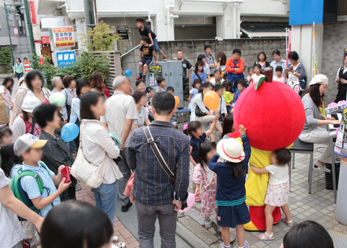 2015年ホタル祭りにてヤマハ音楽教室ミニコンサートの写真2