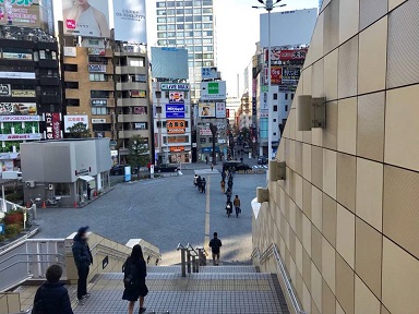 品川駅港南口地上階2