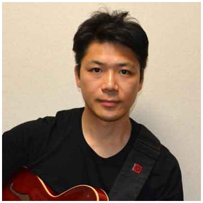 ギター講師泉俊裕
